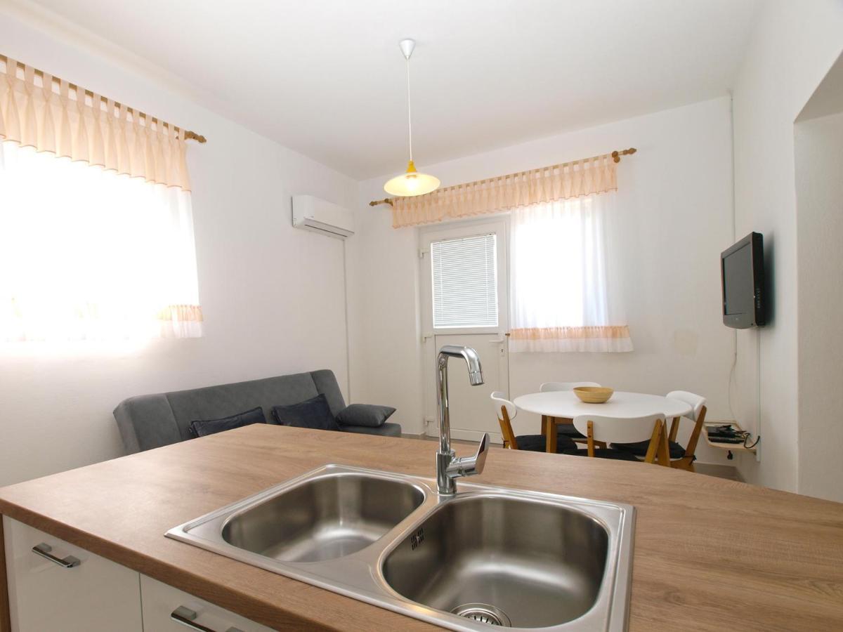 Apartmán Apartemnts Guido 762 Pjescana Uvala Exteriér fotografie