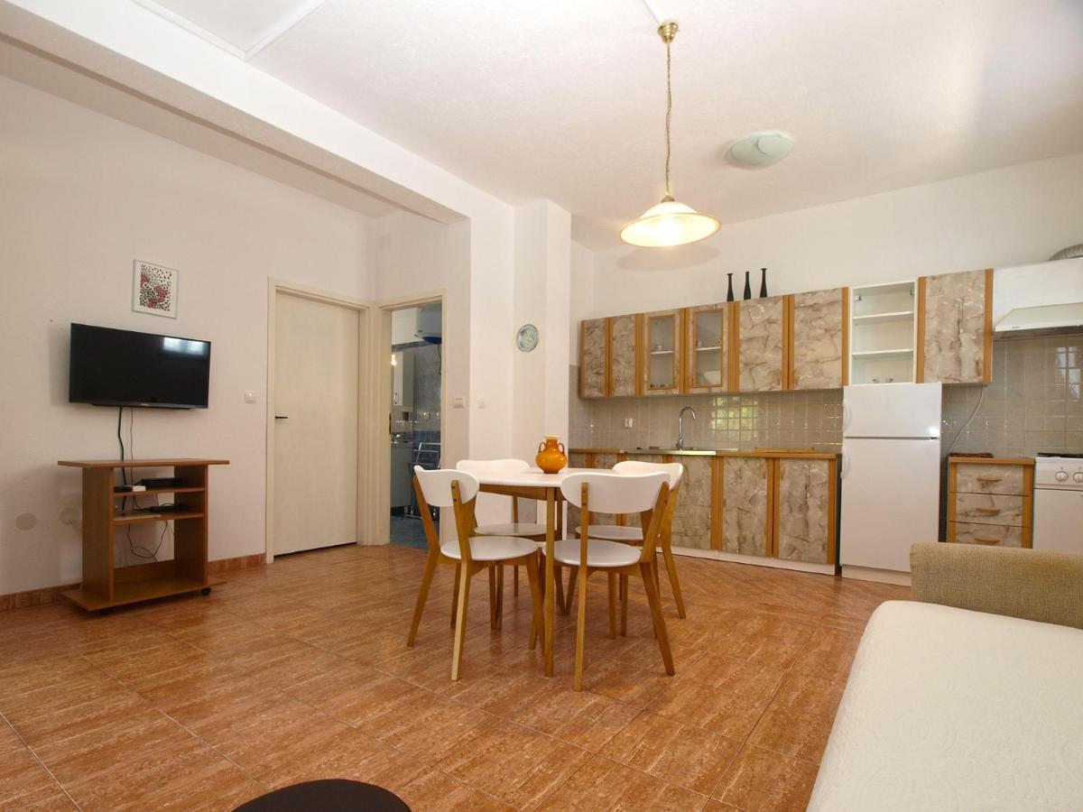 Apartmán Apartemnts Guido 762 Pjescana Uvala Exteriér fotografie