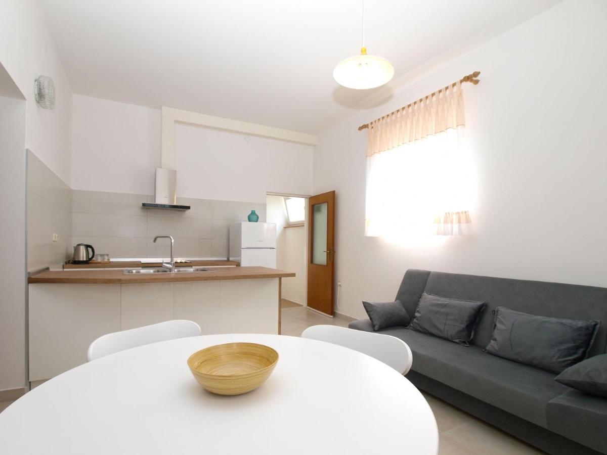 Apartmán Apartemnts Guido 762 Pjescana Uvala Exteriér fotografie