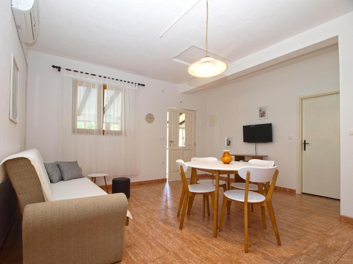 Apartmán Apartemnts Guido 762 Pjescana Uvala Exteriér fotografie